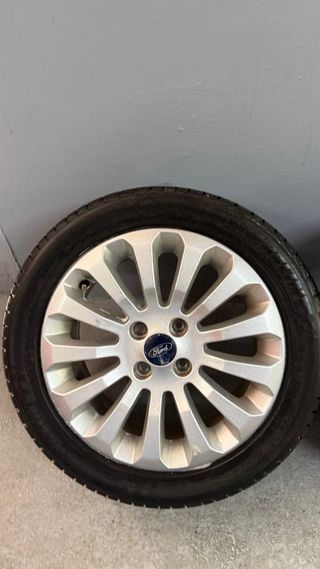 Llantas Ford Ka 15