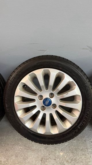 Llantas Ford Ka 15