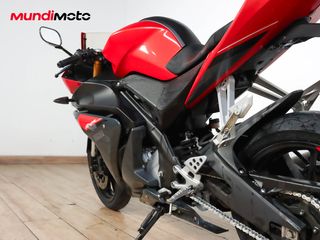 YAMAHA YZF R 125