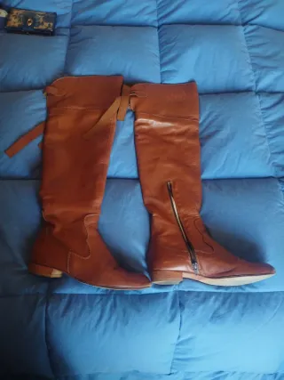 Stivali donna in pelle marrone