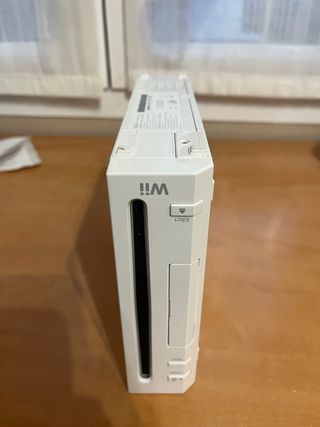 Nintendo Wii + Mando