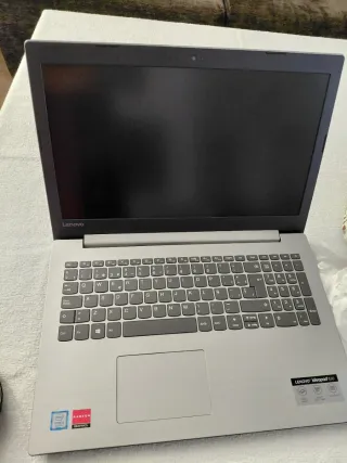 Ordenador Lenovo Ideapad 330 Plata