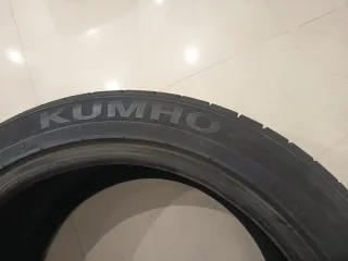 Pareja de Neumáticos Kumho 255/40 R17