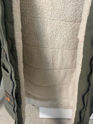 Abrigo verde militar borrego