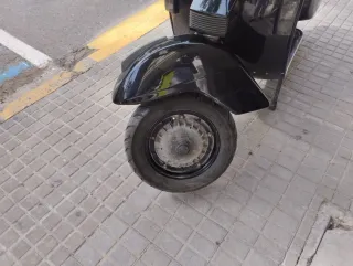 Vespa 200 Iris Negra