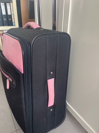 Maleta Mary Kay rosa y negra