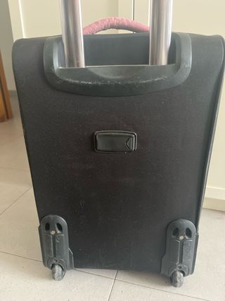 Maleta Mary Kay rosa y negra