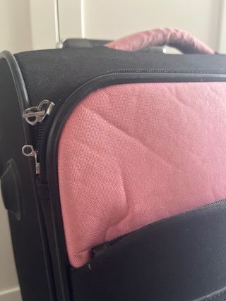 Maleta Mary Kay rosa y negra