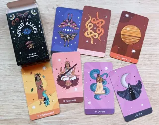 Lote 10 mazos de oráculos