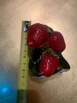 Saliera ceramica grappolo fragole