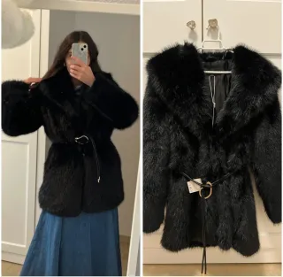 Abrigo pelo con cinturón Zara