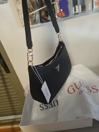 Bolso Guess Noelle Negro