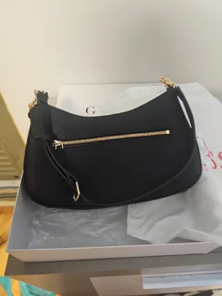 Bolso Guess Noelle Negro