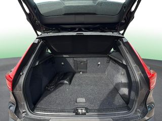 Volvo XC40 T4 PHEV Recharge Core Auto 155 kW (211 CV)