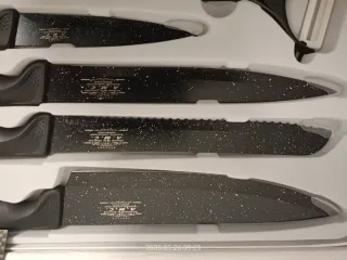 Set Coltelli A.M.C. Black Line 5+1