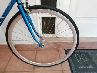 Bicicleta Fixie Azul Orbea Aralar.