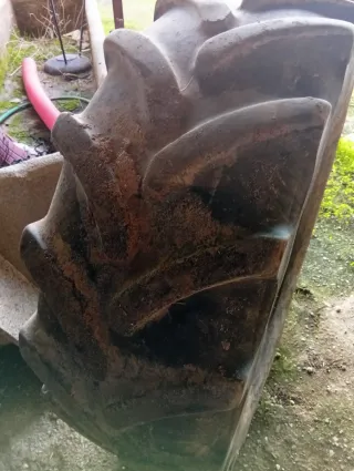 Cubierta Rueda Tractor