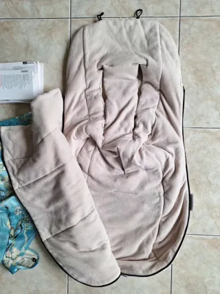 Carrito Bugaboo Bee3 y Silla Paseo