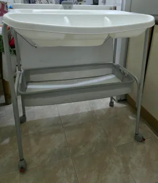 Cambiador bañera bebé CAM