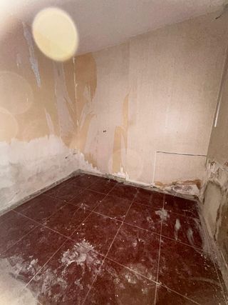 LOCAL EN ALQUILER, CHIVA, VALENCIA.