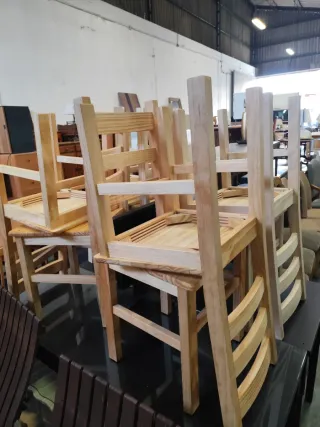 Sillas de pino sin barnizar (nuevas)