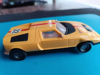 Scalextric Mercedes C-111 Amarillo