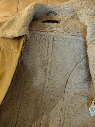 Cazadora torera cuero beige