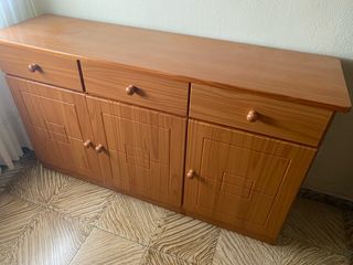 Mueble de cocina de pino