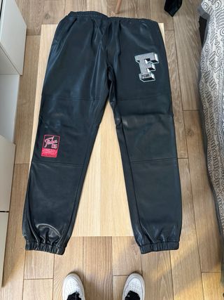 Conjunto FUBU Vintage Negro