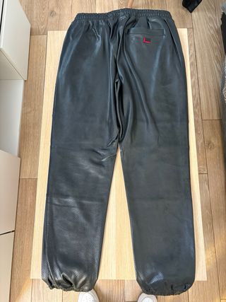 Conjunto FUBU Vintage Negro