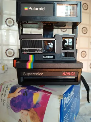 Cámara Polaroid Supercolor Negra