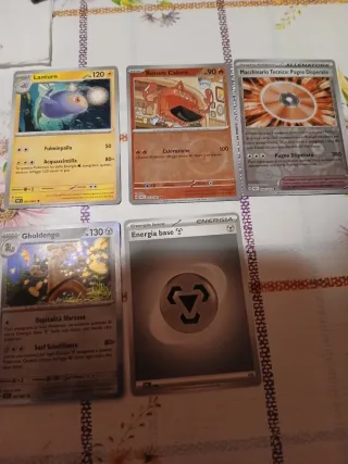 Carte Pokémon Haunter, Pikachu, Fidough, ecc.