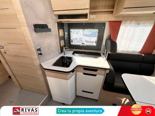Autocaravana perfilada Rapido 696F