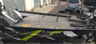 Embarcación de pesca Black Bass