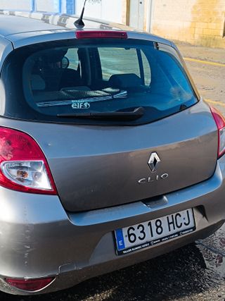 Renault Clio 2011