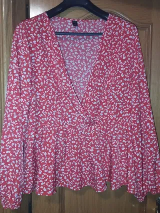 Blusa floral manga larga