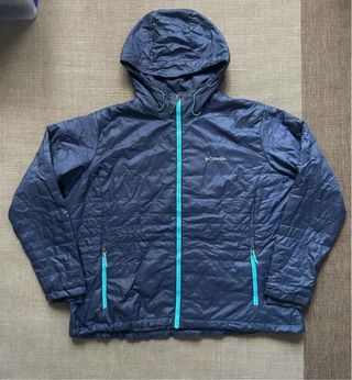 Chaqueta Columbia con capucha azul