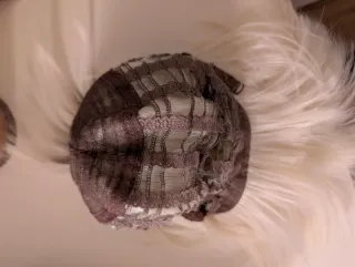 Peluca sintética rubia degradada