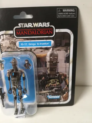 The Mandalorian IG-12, Grogu & Anzellan VC358