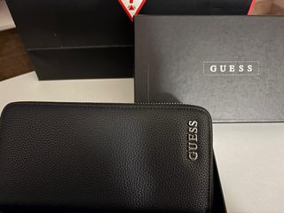 Portafoglio Guess nero zip around