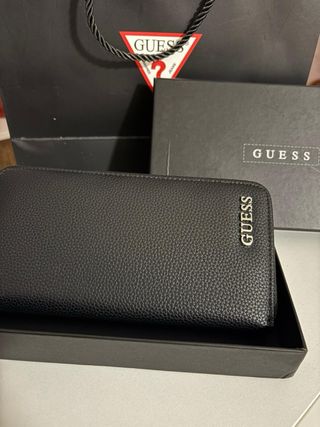 Portafoglio Guess nero zip around