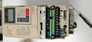 Variador de Frecuencia Yaskawa Varispeed F7