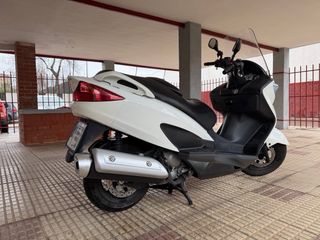 Suzuki Burgman 125 Executive