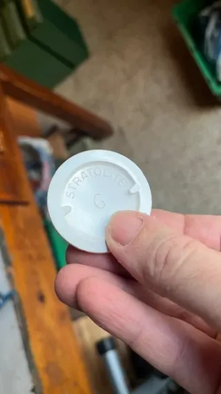 Espejos reflectantes catadióptricos