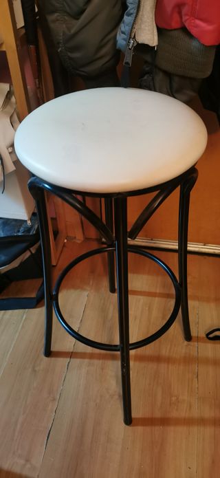 Taburete alto metal y plástico