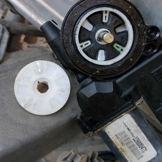 Engranaje Elevalunas Renault Megane II