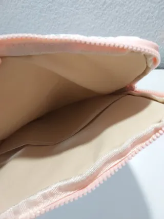 Funda acolchada para tablet 11 floral