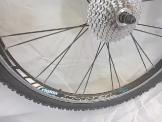 Rueda de Bicicleta con Cassette