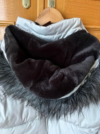 Chaqueta Puffer Hollister Gris