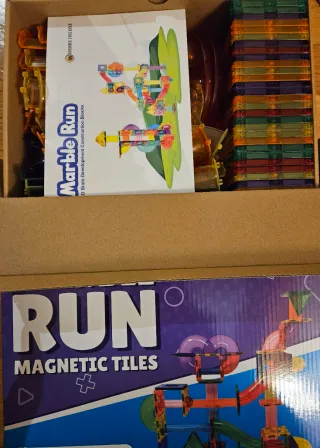 Marble Run Magnetic Tiles 80pc